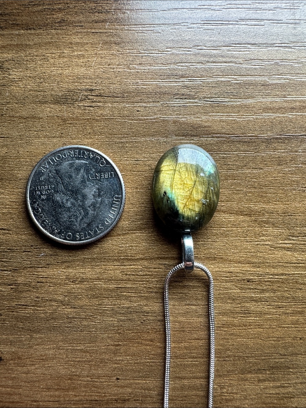 Labradorite Oval Pendant Necklace - Yellow Green Iridescent
